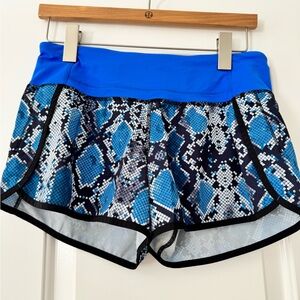 Lululemon Speed Short Blue Patterned Women's Shorts with liner size 4